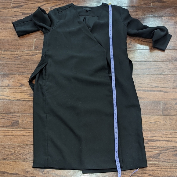 COS hidden button wrap style lightweight coat - Picture 10 of 10
